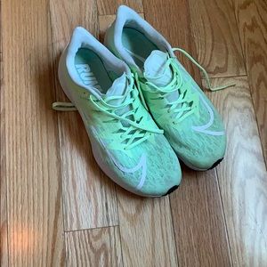 Nike Zoom Rival Fly